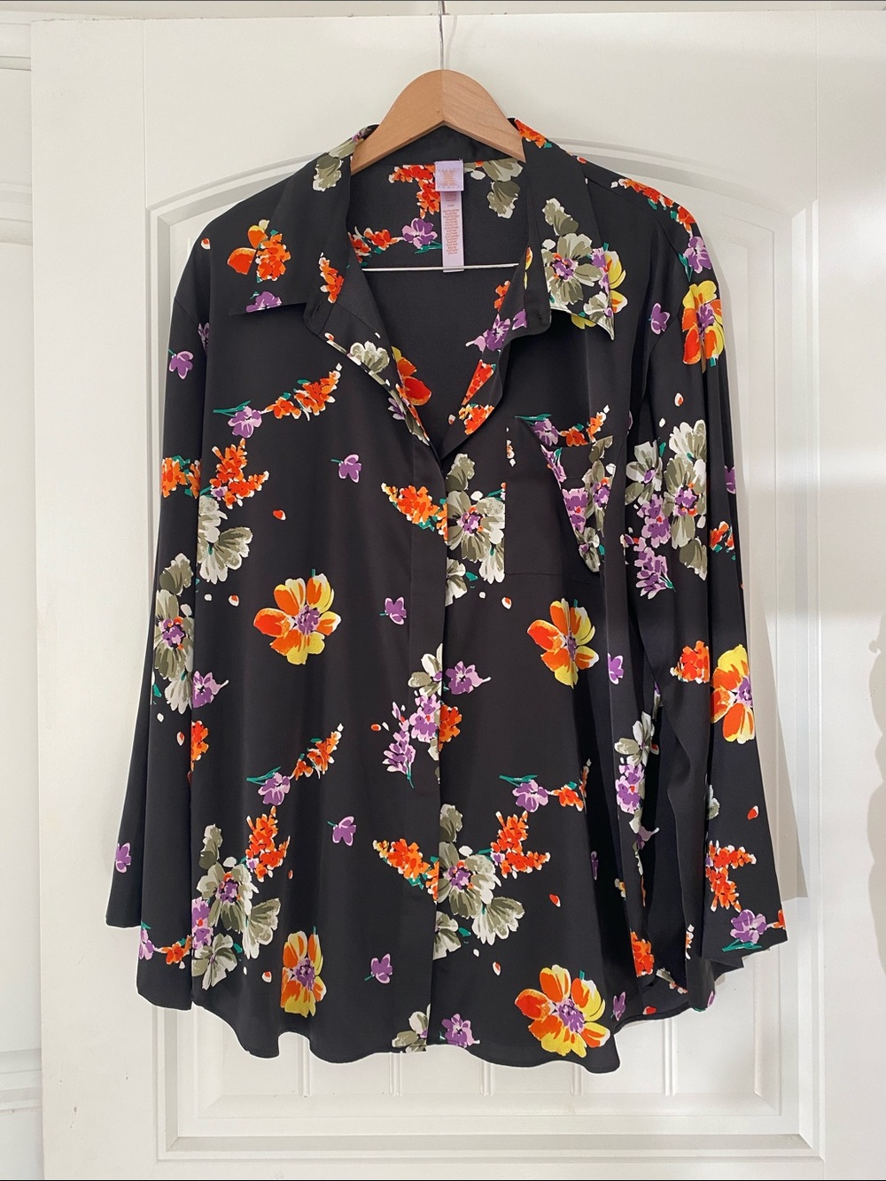 Savage X Fenty Black Floral Button-Down Sleep Shirt Size Large